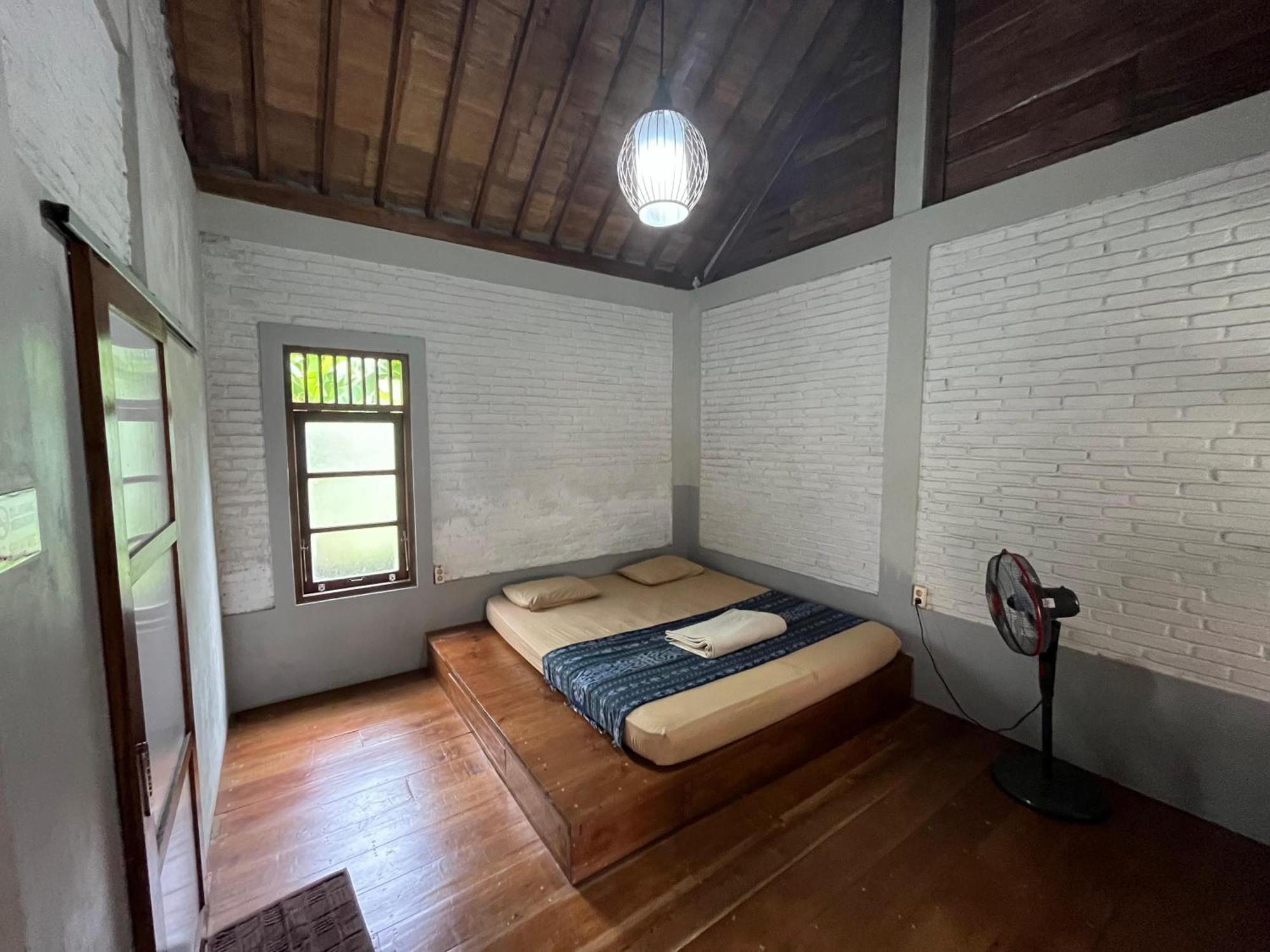 Saka Homestay Boutique & Cafe Magelang Extérieur photo