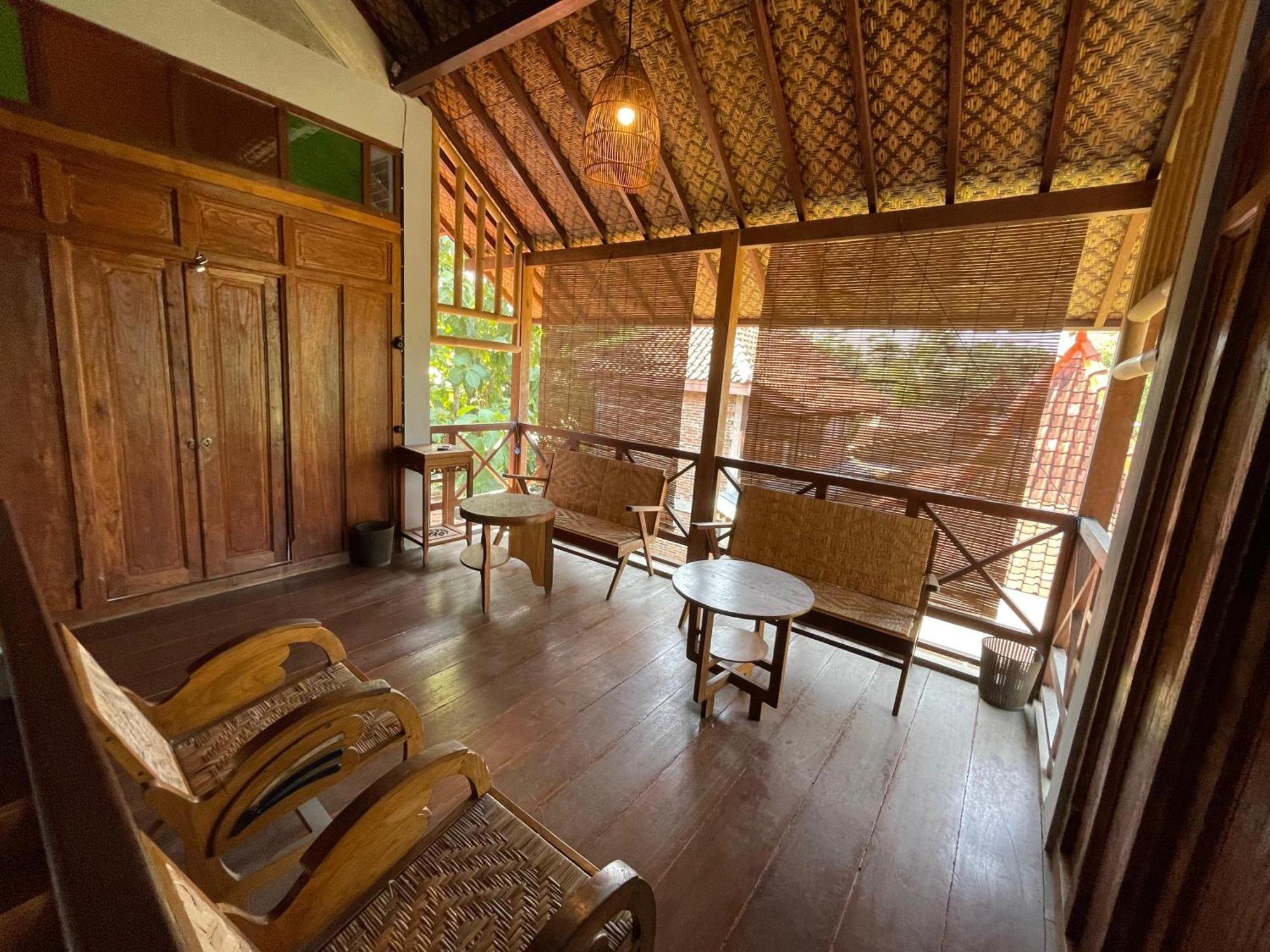Saka Homestay Boutique & Cafe Magelang Extérieur photo