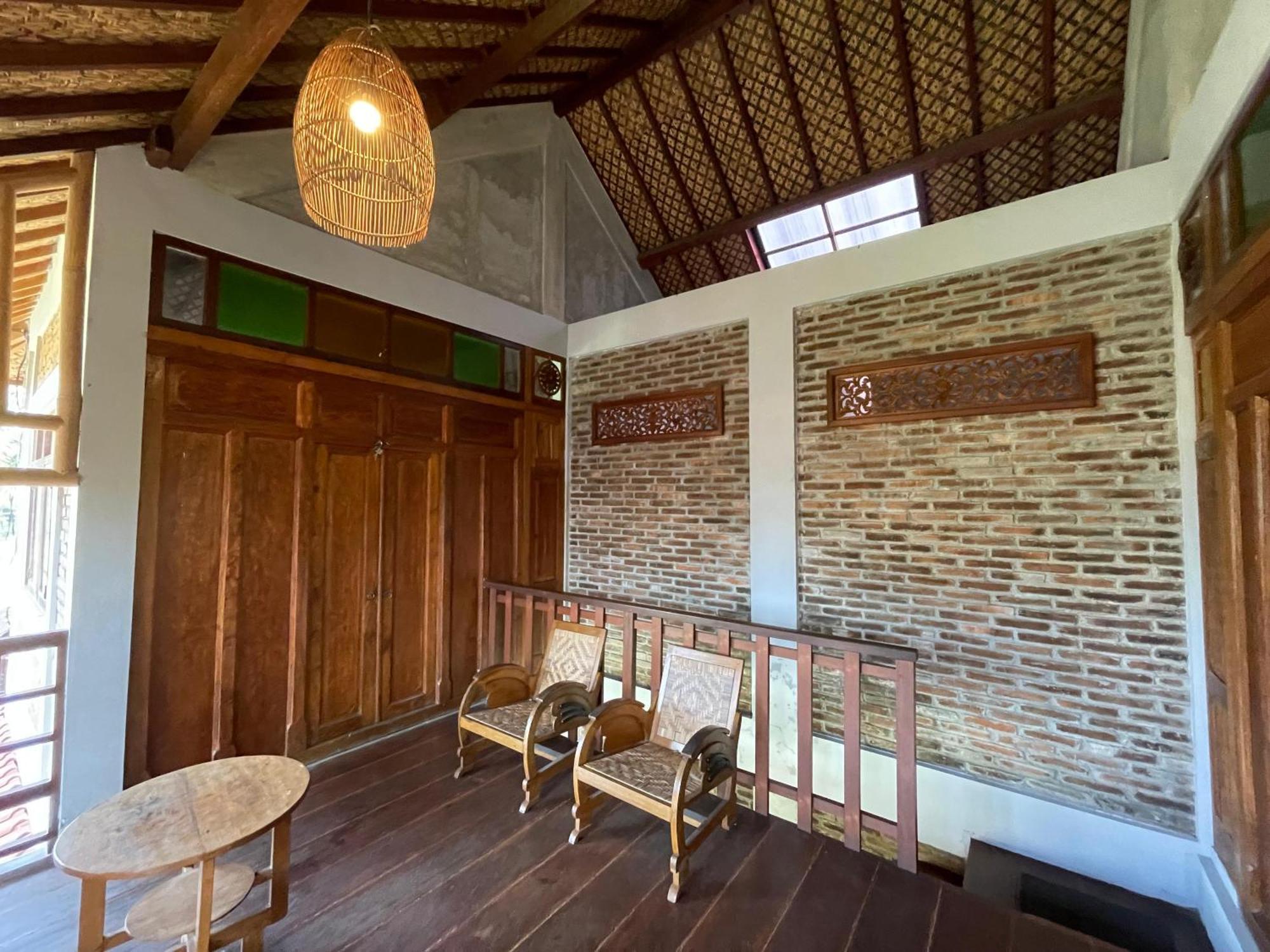 Saka Homestay Boutique & Cafe Magelang Extérieur photo
